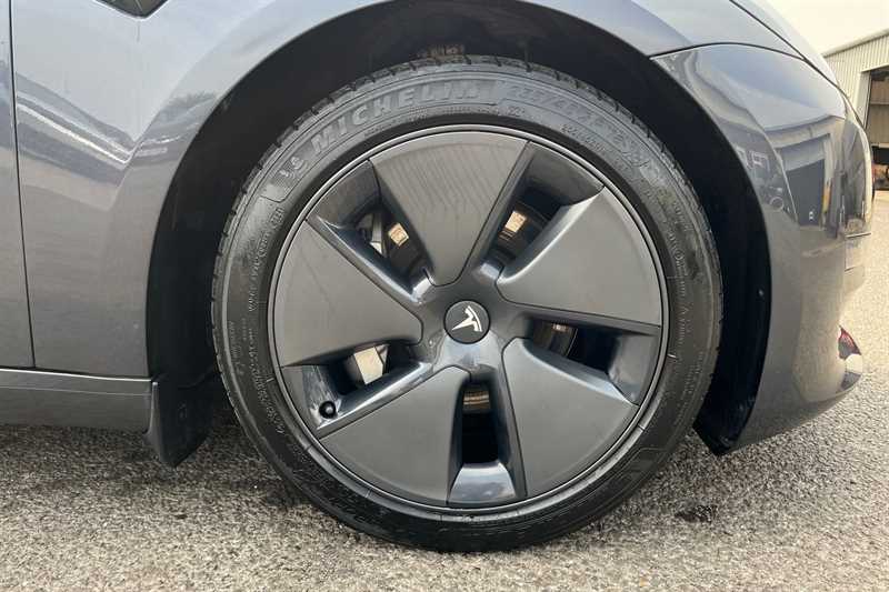 Used Tesla Model 3 2021 for sale - 76448872: Photo 12