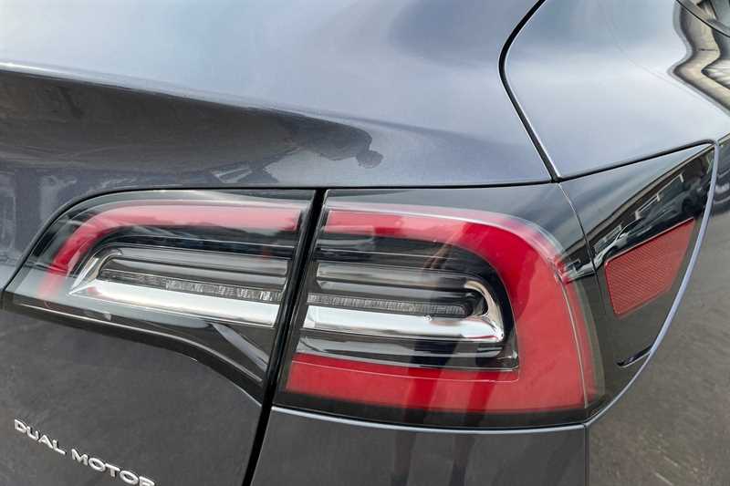 Used Tesla Model 3 2021 for sale - 76448872: Photo 32