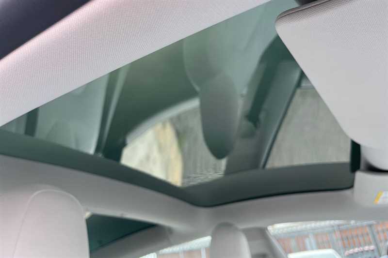 Used Tesla Model 3 2021 for sale - 76448872: Photo 38