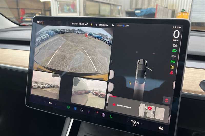Used Tesla Model 3 2019 for sale - 77374970: Photo 19