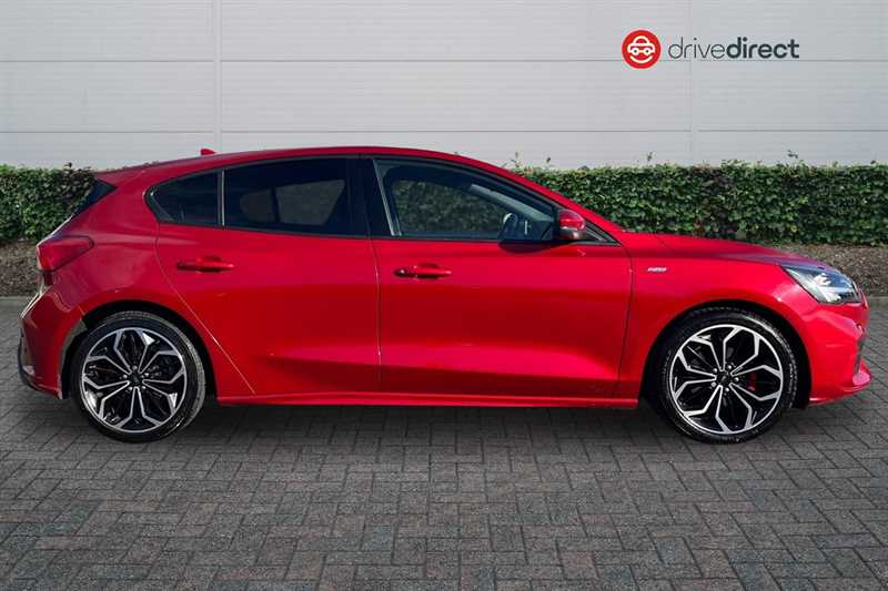 Used Ford Focus 2021 for sale - 78207901: Photo 2