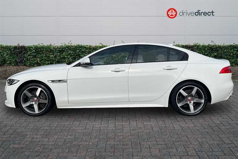 Used Jaguar XE 2018 for sale - 77757420: Photo 6
