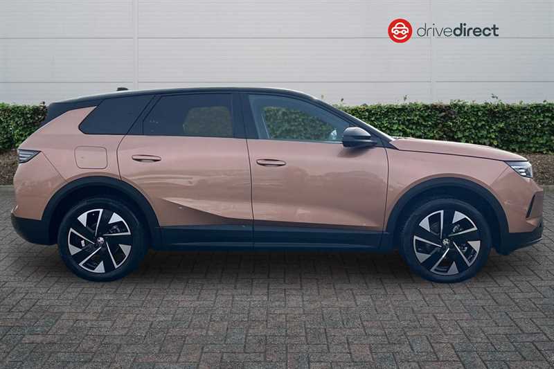 Used Vauxhall Grandland for sale - 77828915: Photo 2