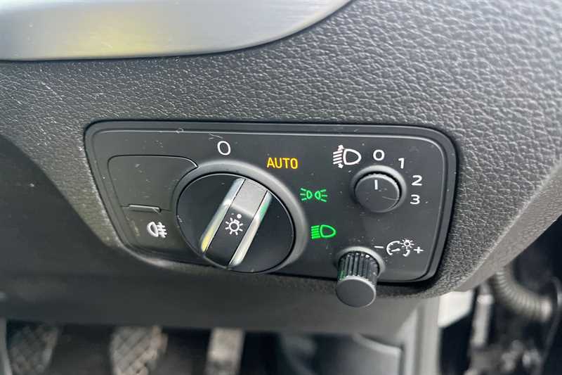 Used Audi Q2 2017 for sale - 76503451: Photo 36