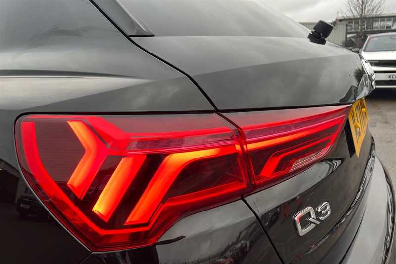 Used Audi Q3 2021 for sale - 77334645: Photo 31