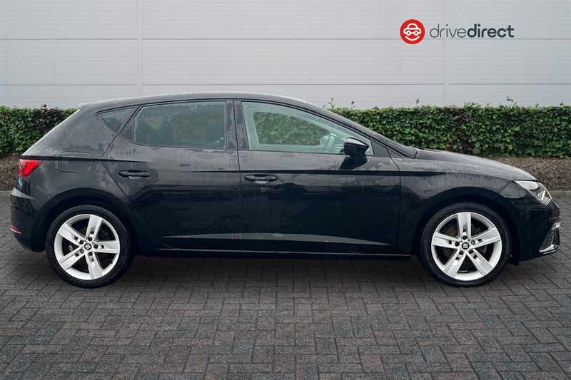Used SEAT Leon 2019 for sale - 77322170: Photo 2