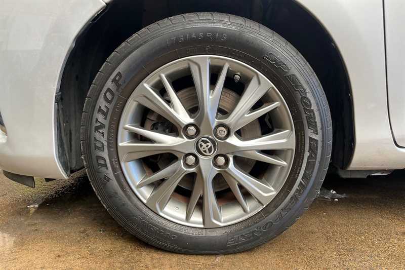 Used Toyota Yaris 2017 for sale - 78222351: Photo 9