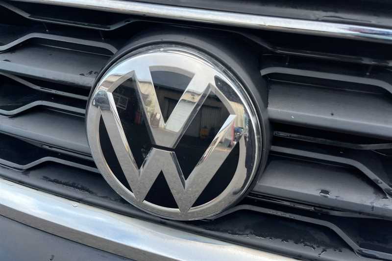 Used Volkswagen T-Roc 2018 for sale - 76929678: Photo 30
