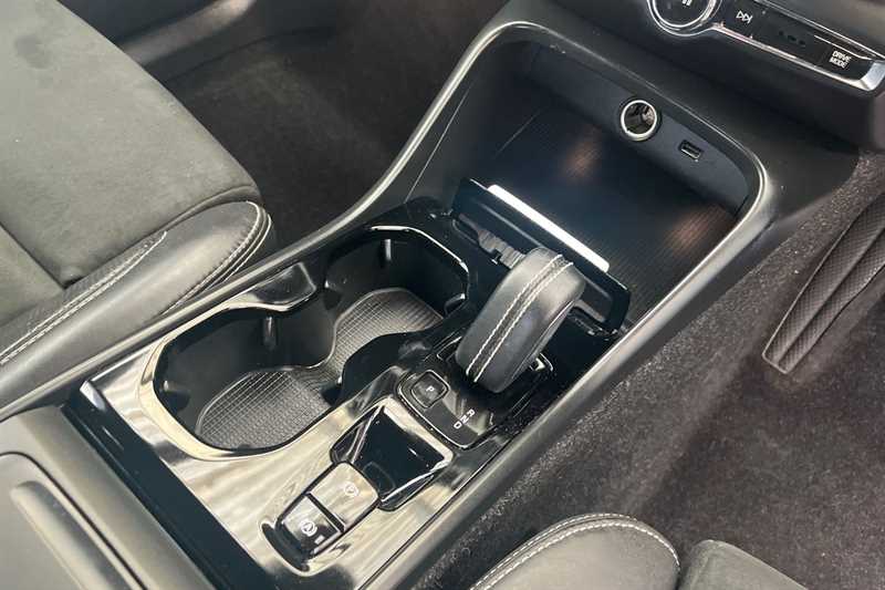 Used Volvo XC40 2020 for sale - 76530338: Photo 37