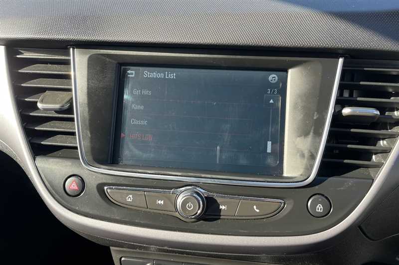 Used Vauxhall Crossland for sale - 76463601: Photo 17