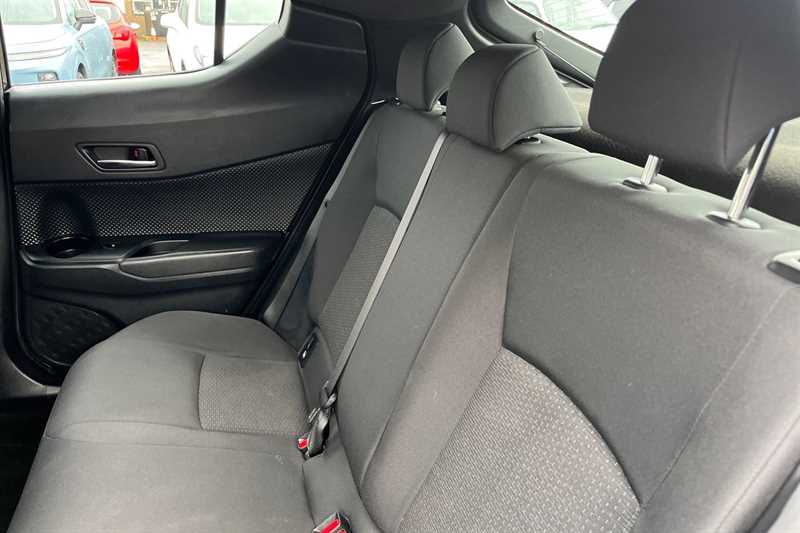 Used Toyota C-HR 2019 for sale - 77895794: Photo 24