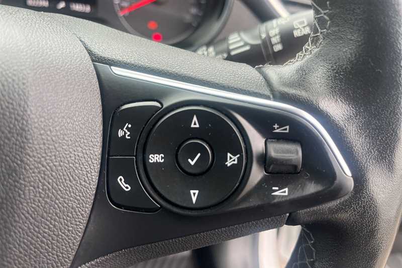 Used Vauxhall Crossland 2022 for sale - 77944617: Photo 22