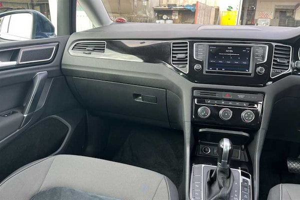 Used Volkswagen Golf SV 2017 for sale - 76044670: Photo 14