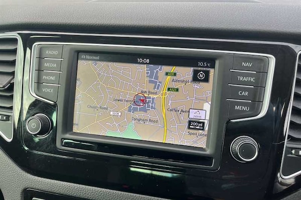 Used Volkswagen Golf SV 2017 for sale - 76044670: Photo 18