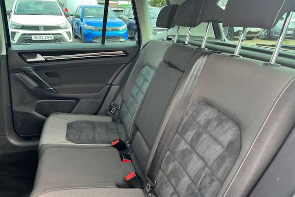 Used Volkswagen Golf SV 2017 for sale - 76044670: Photo 24