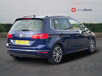 Used Volkswagen Golf SV 2017 for sale - 76044670: Photo 3