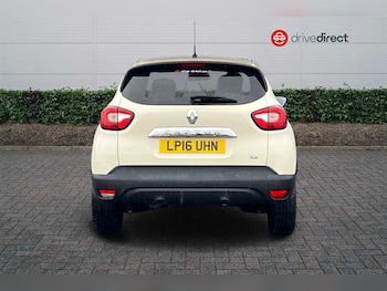 Used Renault Captur 2016 for sale - 76956536: Photo