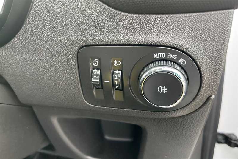 Used Vauxhall Crossland 2023 for sale - 76756851: Photo 36