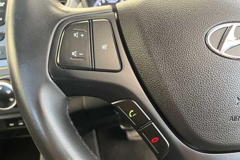 Used Hyundai i10 2019 for sale - 76448347: Photo 21
