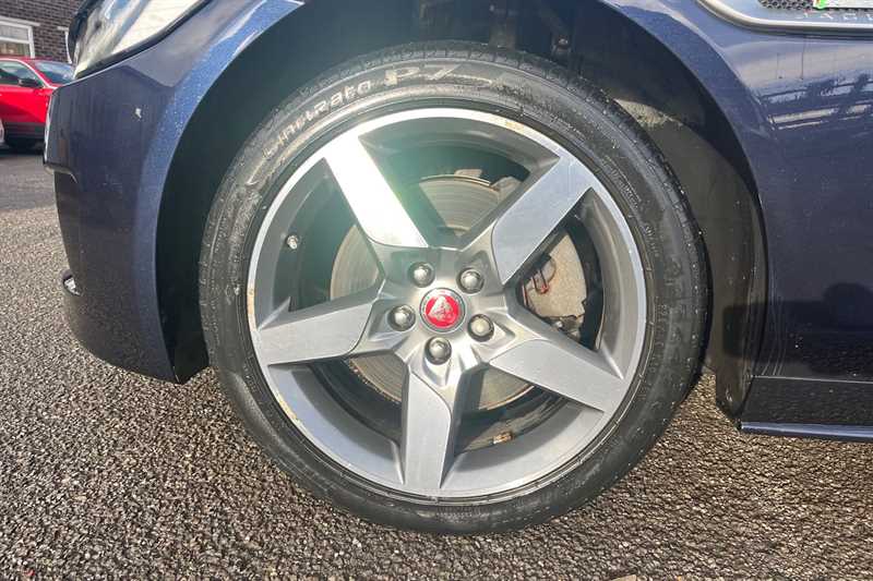 Used Jaguar XE 2016 for sale - 77699711: Photo 11