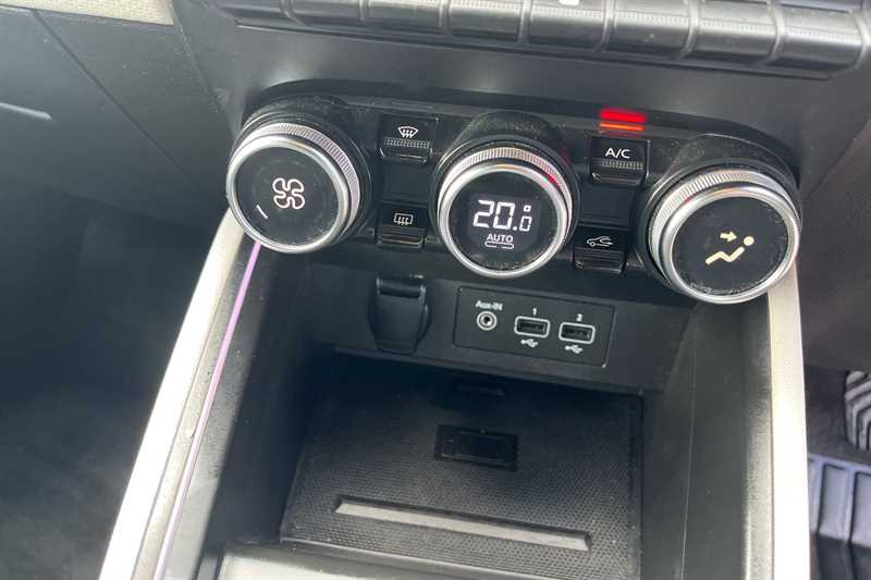 Used Renault Clio 2022 for sale - 76524251: Photo 15