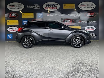 Used Toyota C-HR 2020 for sale - 79067517: Photo