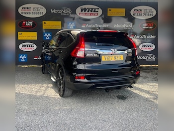 Used Honda CR-V 2017 for sale - 79313848: Photo