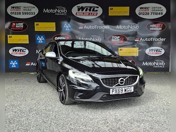 Used Volvo V40 2019 for sale - 79067530: Photo
