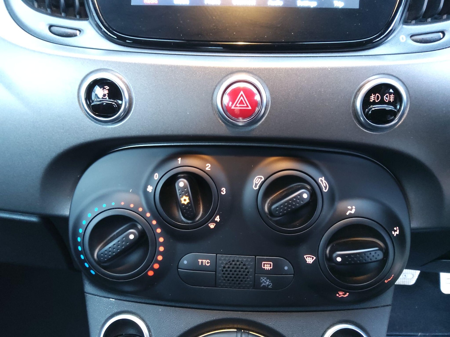 Used Abarth 595 2022 for sale - 77376082: Photo 33