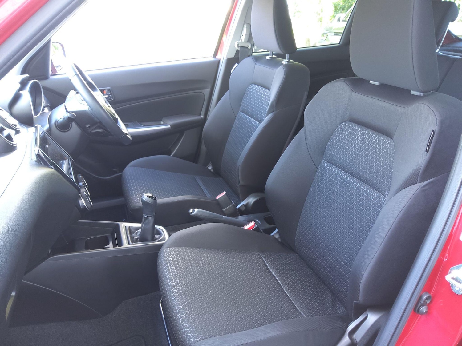 Used Suzuki Swift 2022 for sale - 77190375: Photo 31