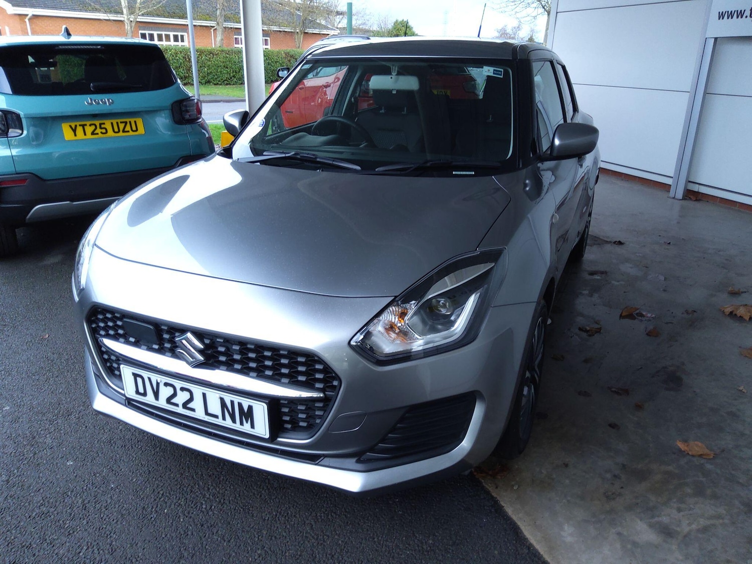 Used Suzuki Swift 2022 for sale - 77190469: Photo 2