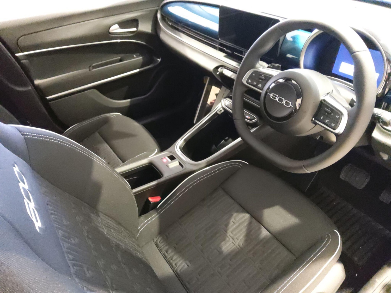 Used Fiat 600 2026 for sale - 77440587: Photo 7