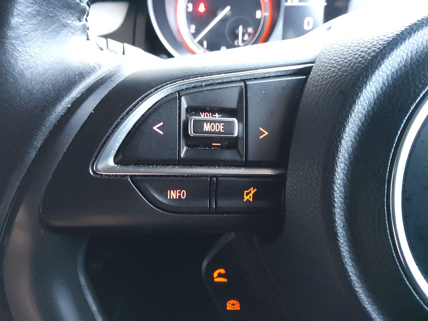 Used Suzuki Swift 2022 for sale - 77479261: Photo 14