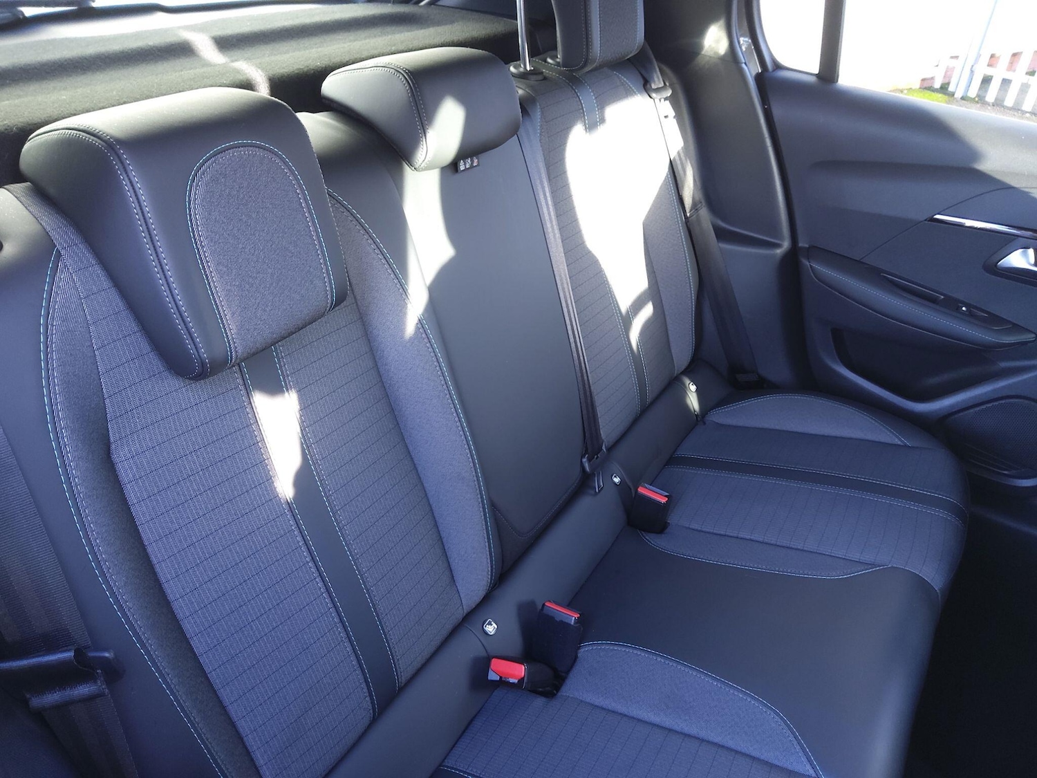 Used Peugeot 208 2020 for sale - 77191239: Photo 11