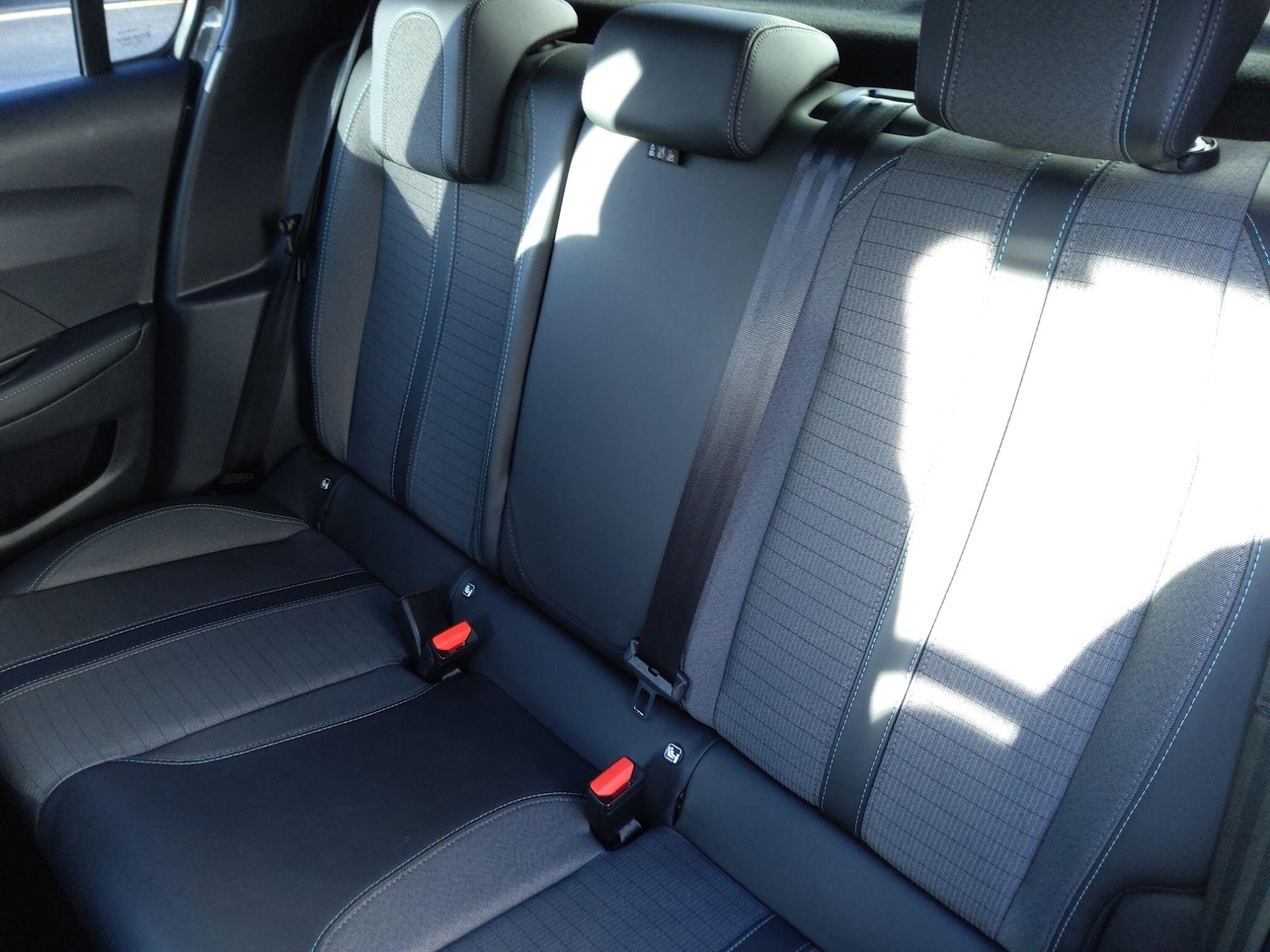 Used Peugeot 208 2020 for sale - 77191239: Photo 12