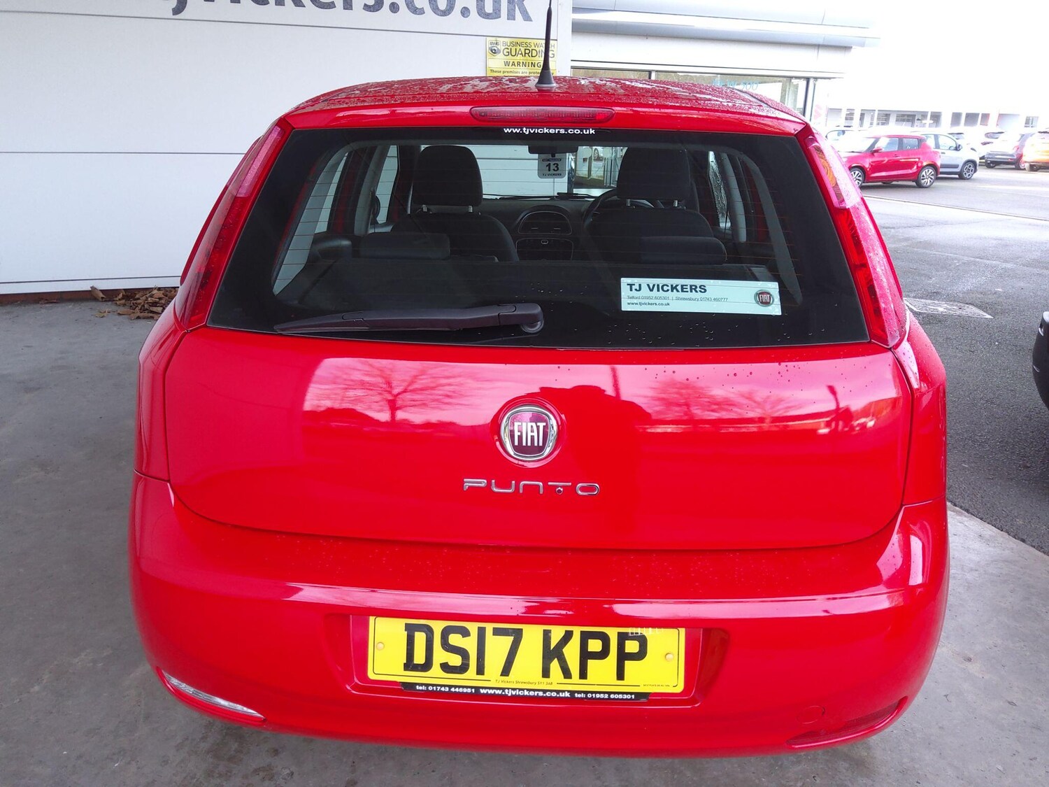 Used Fiat Punto 2017 for sale - 77376322: Photo 12