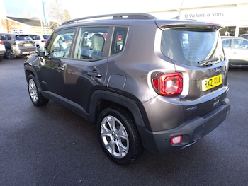 Used Jeep Renegade 2021 for sale - 77537237: Photo
