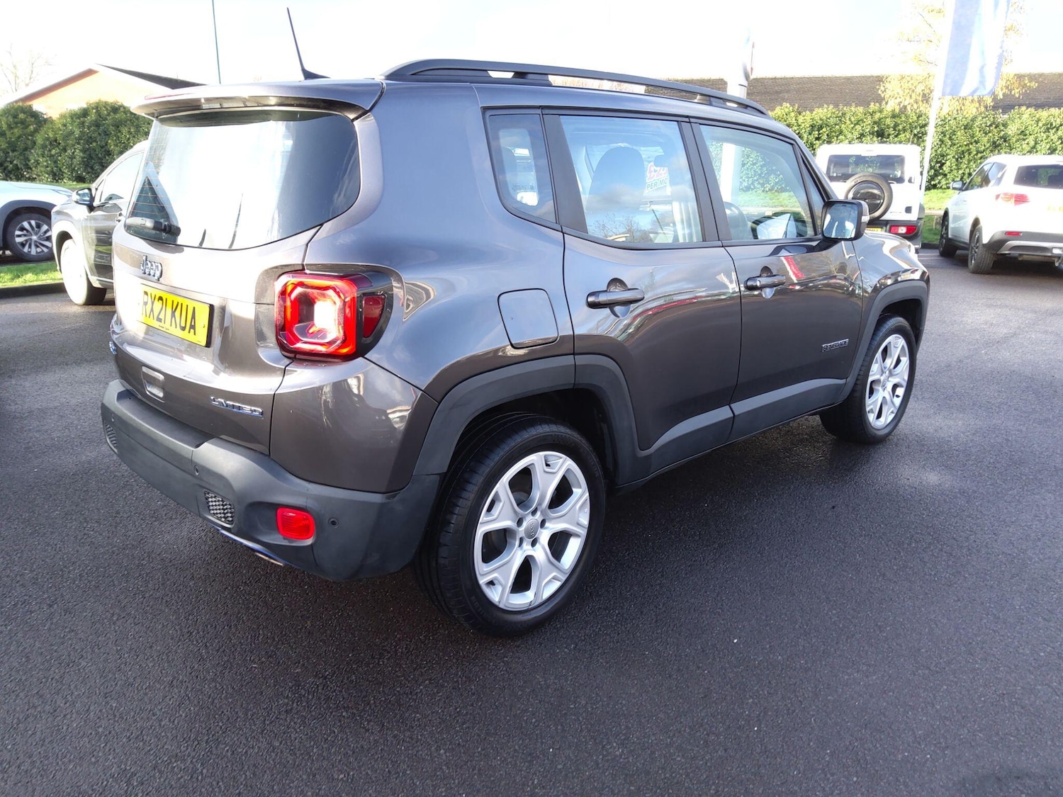 Used Jeep Renegade 2021 for sale - 77537237: Photo 7