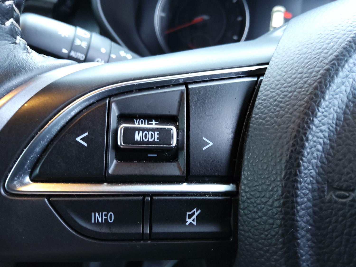 Used Suzuki Swift 2024 for sale - 77155489: Photo 33