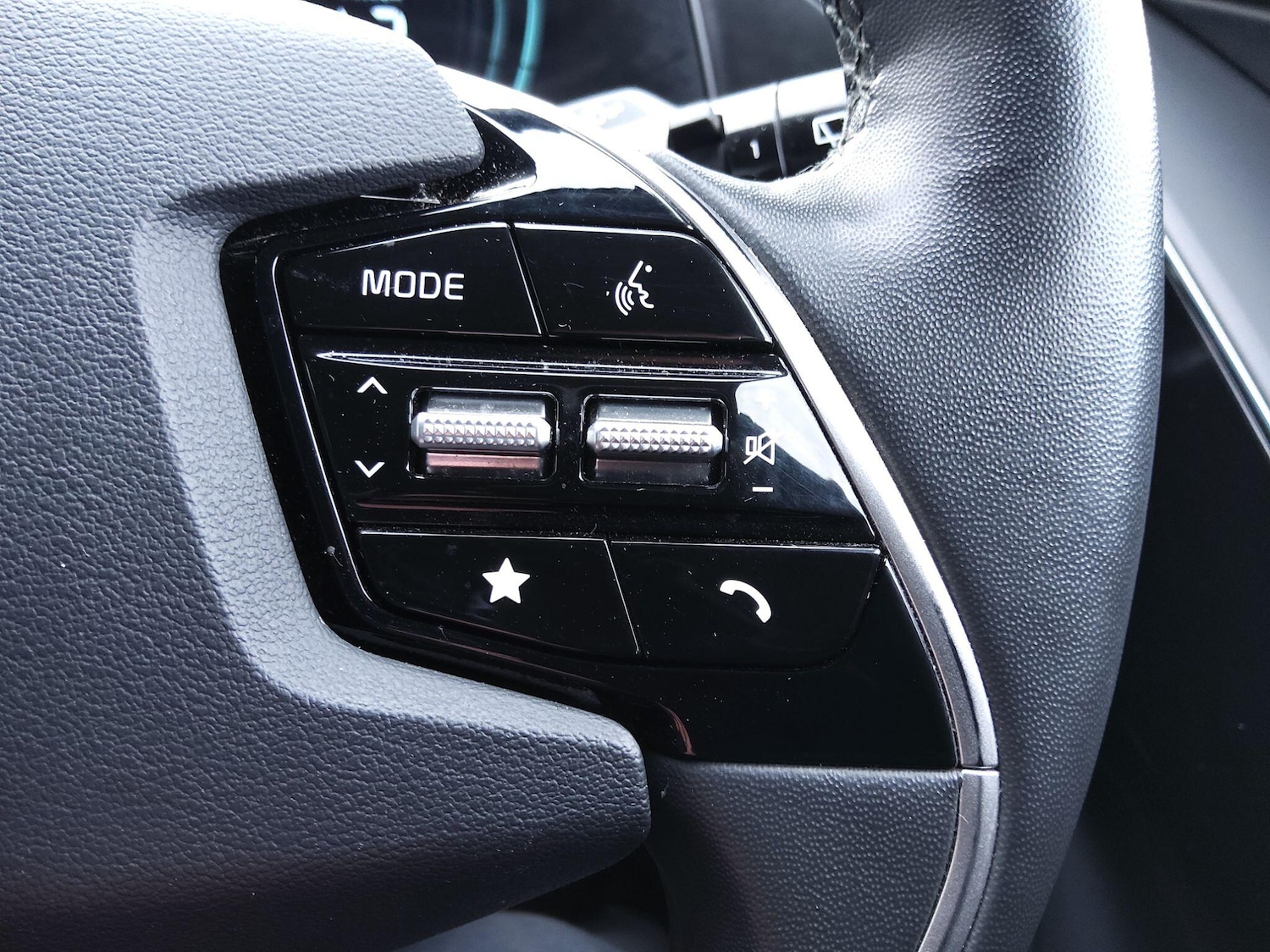 Used Kia Niro for sale - 77279860: Photo 32