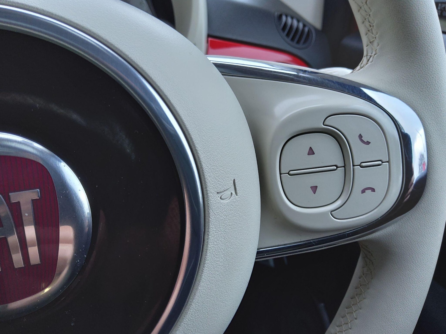 Used Fiat 500 2023 for sale - 77376372: Photo 12