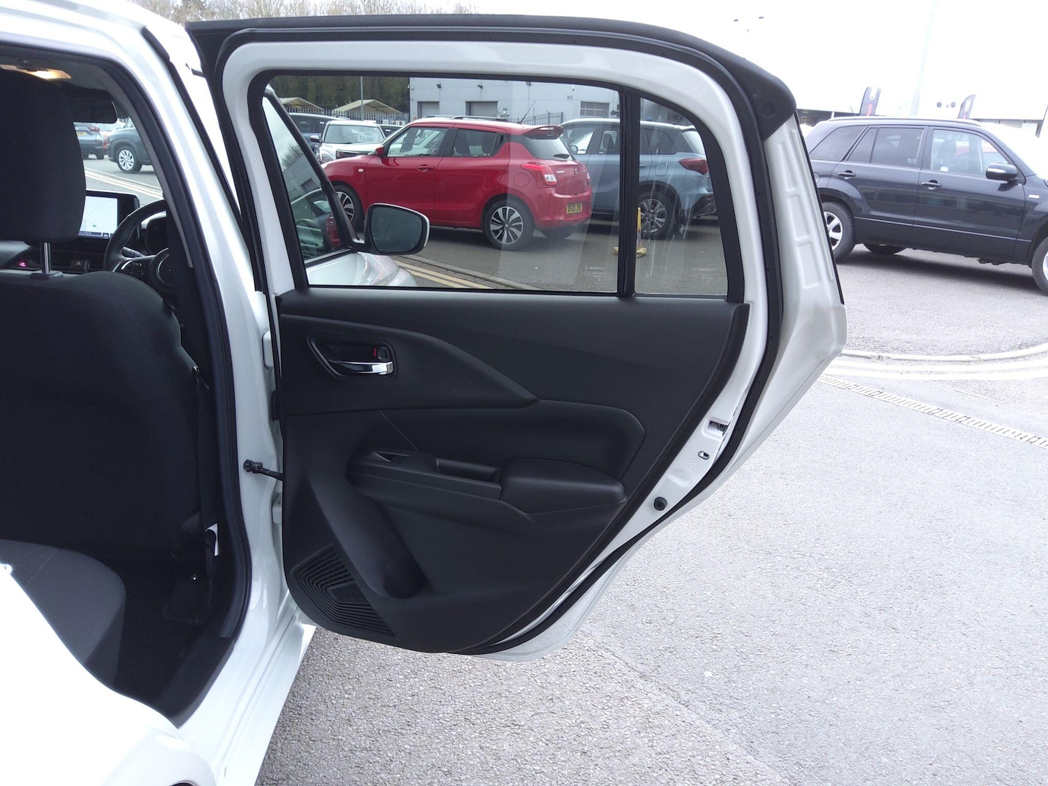 Used Suzuki Swift for sale - 77824311: Photo 12