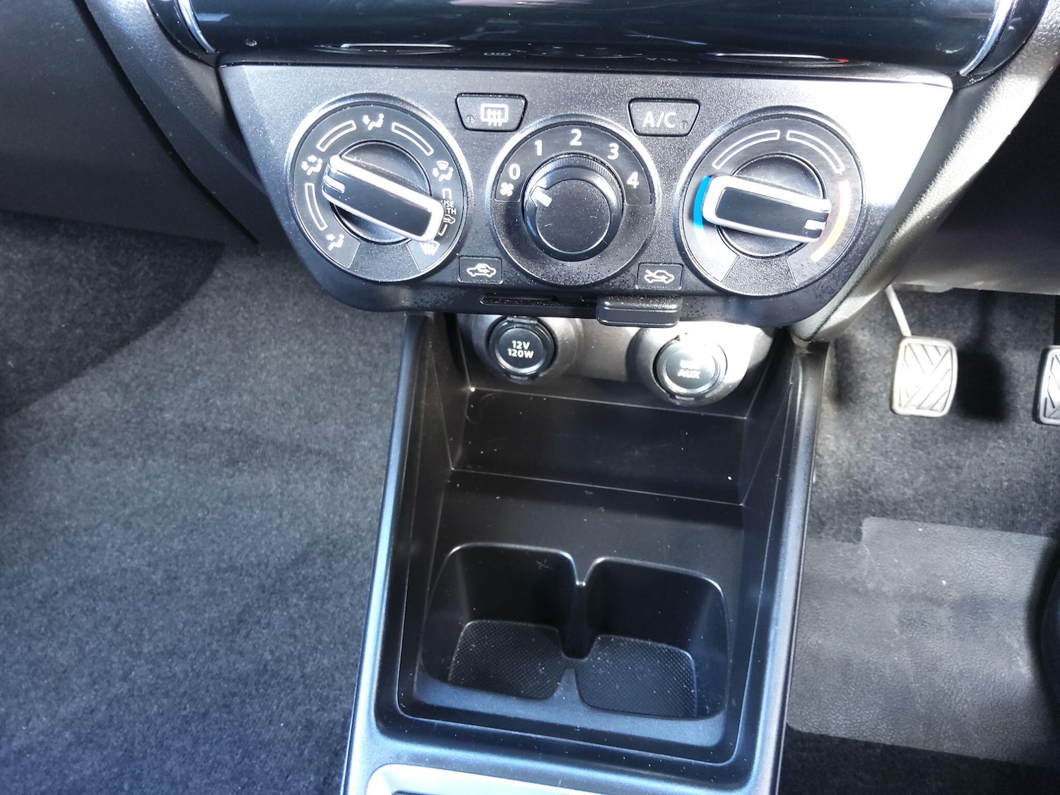 Used Suzuki Swift 2020 for sale - 77853449: Photo 11