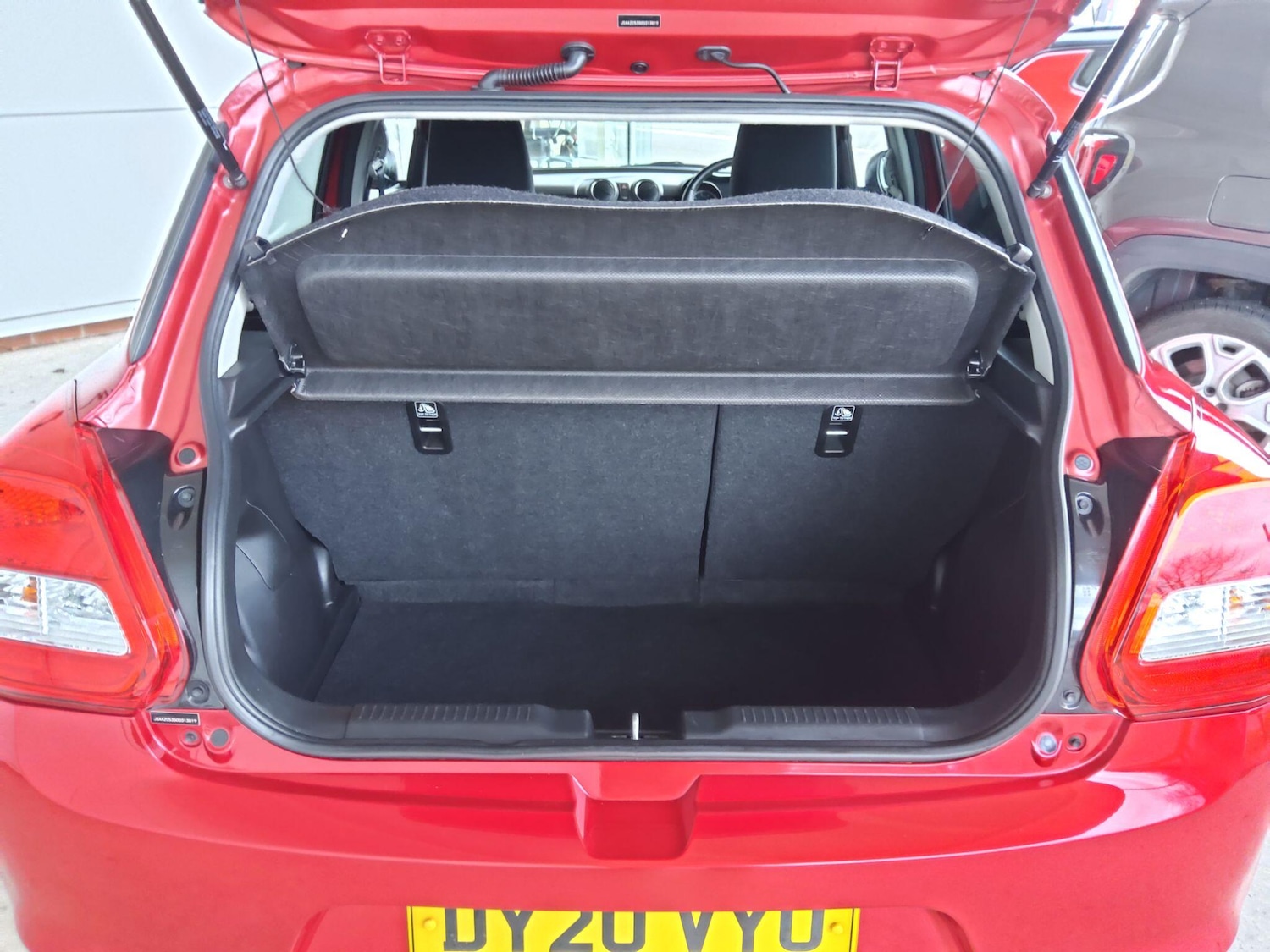 Used Suzuki Swift 2020 for sale - 77575093: Photo 26