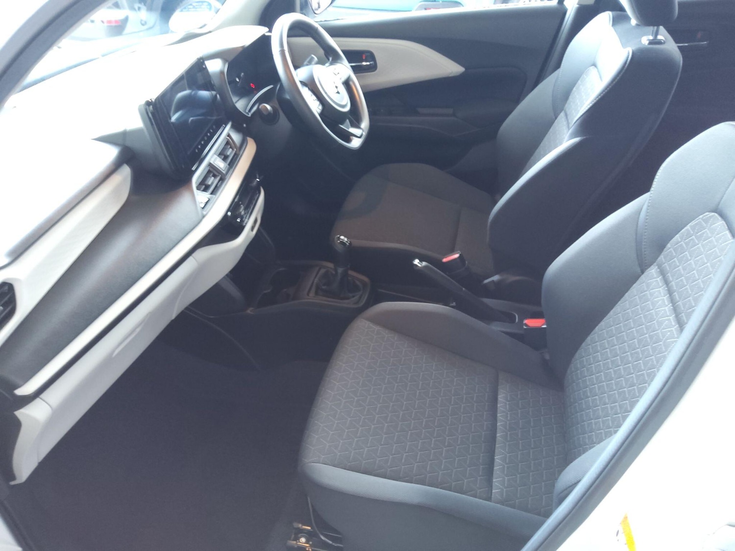 Used Suzuki Swift 2024 for sale - 77190546: Photo 24