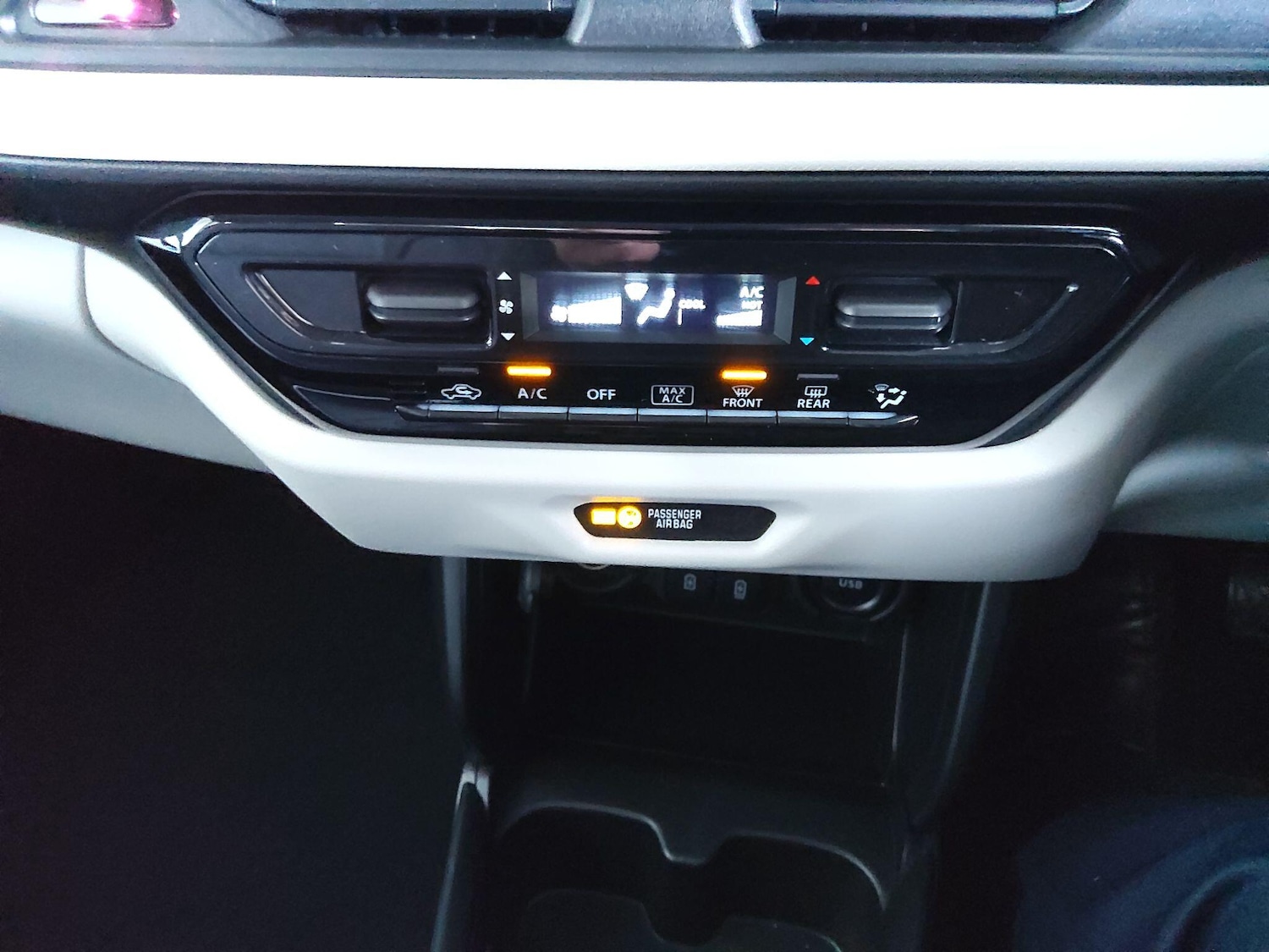 Used Suzuki Swift 2024 for sale - 77190546: Photo 25