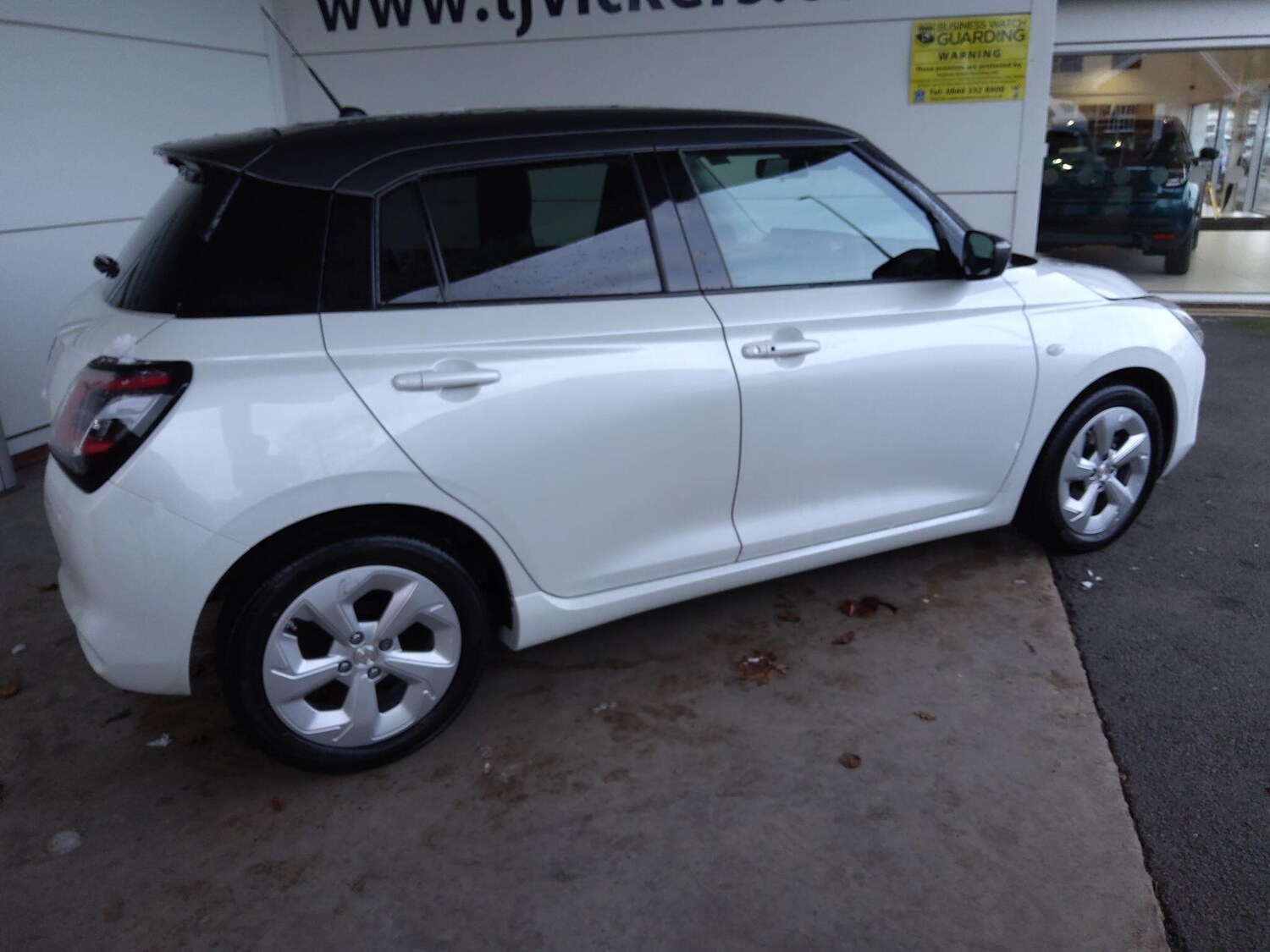 Used Suzuki Swift 2024 for sale - 77190546: Photo 26