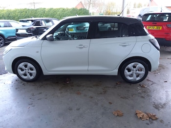 Used Suzuki Swift 2024 for sale - 77190546: Photo