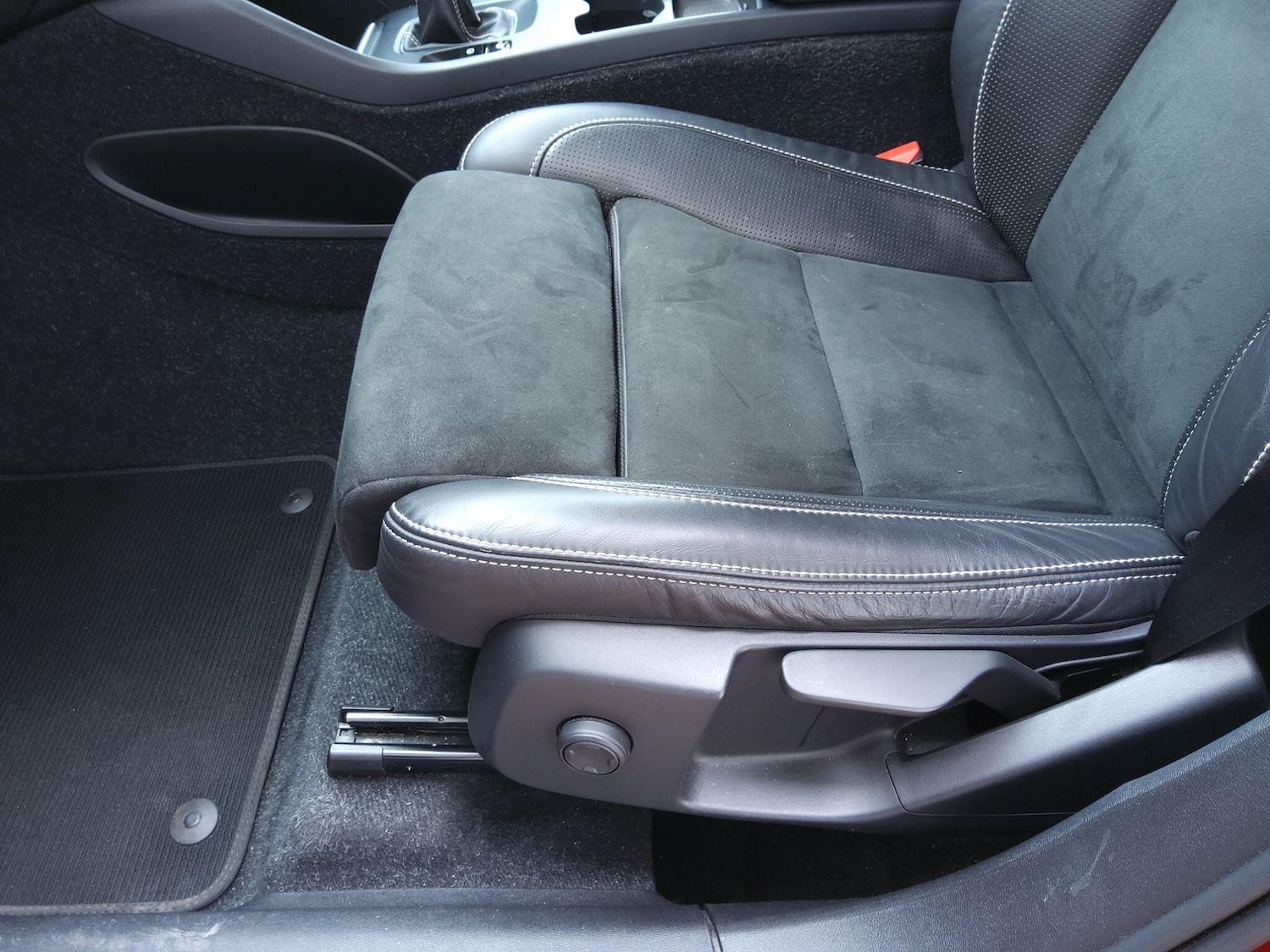 Used Volvo XC40 2018 for sale - 77143970: Photo 48