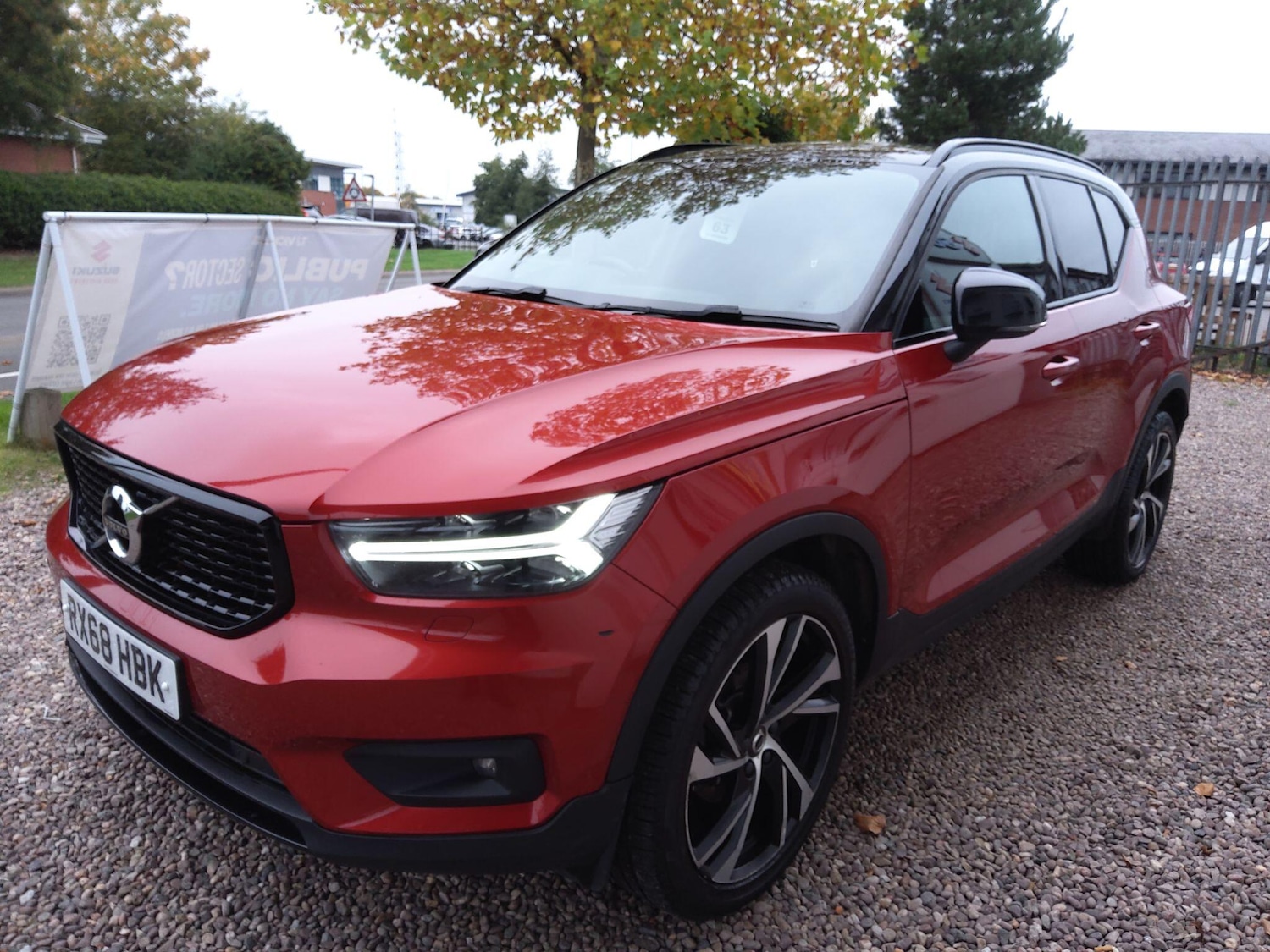 Used Volvo XC40 2018 for sale - 77143970: Photo 5